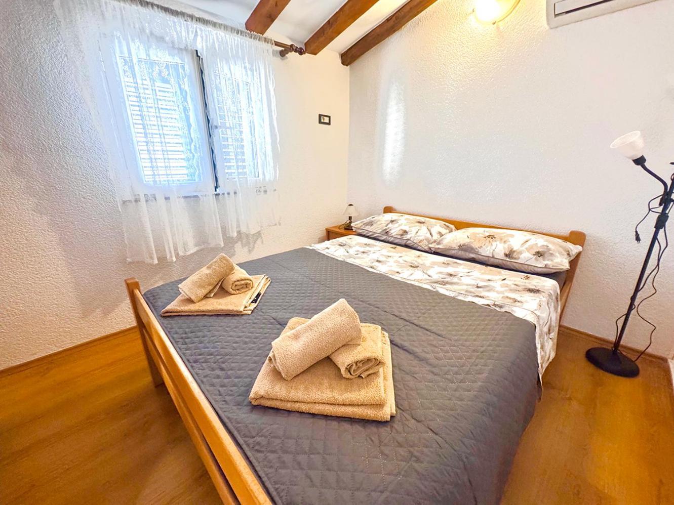 Apartments Ares Rovinj Luaran gambar
