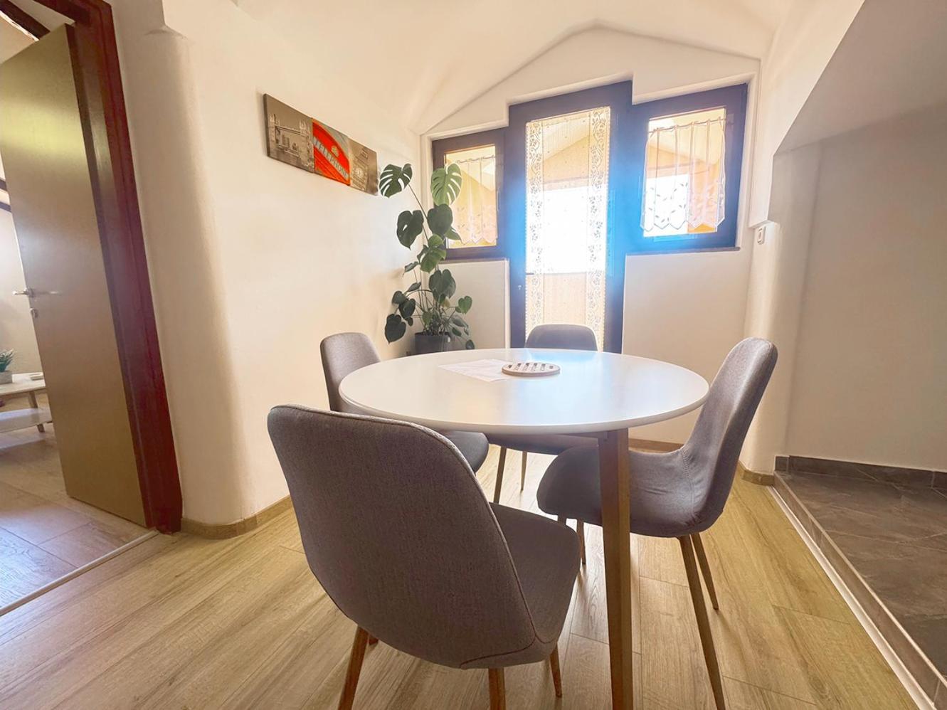 Apartments Ares Rovinj Luaran gambar