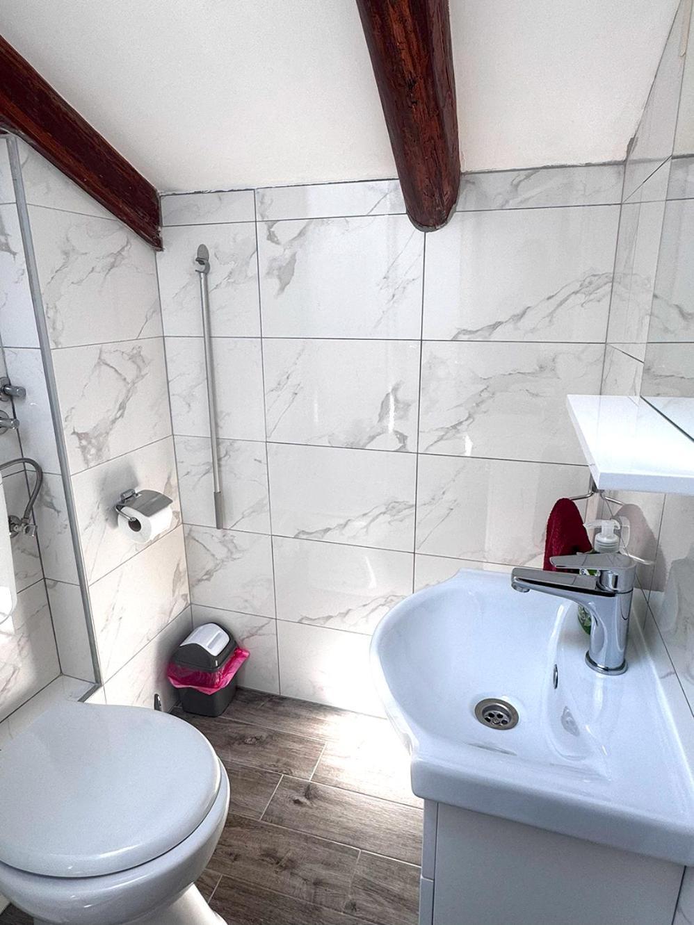 Apartments Ares Rovinj Luaran gambar